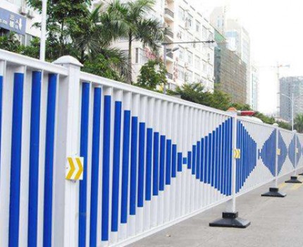 南京道路護(hù)欄客戶見證